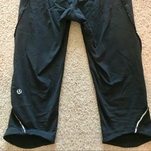 Lululemon Knee Length Workout  Leggings